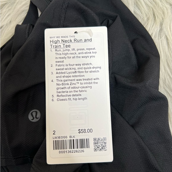 Lululemon high neck run and train tee - Picture 5 of 8